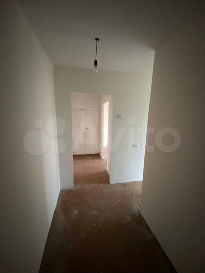 2-к. квартира, 51 м², 2/5 эт.