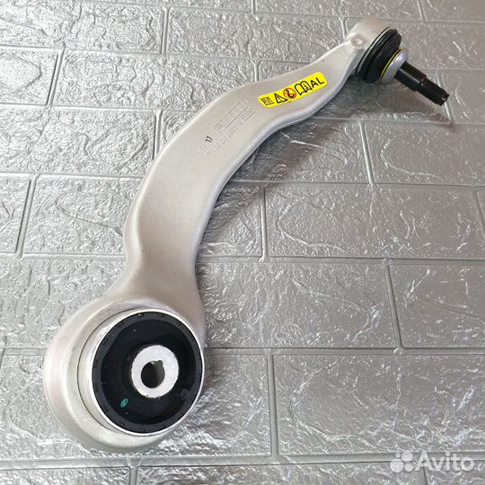 Рычаг передний BMW 730 G11 G12