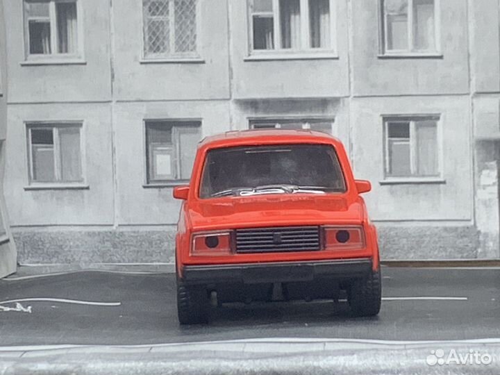 Модель автомобиля ваз 2104 1:32