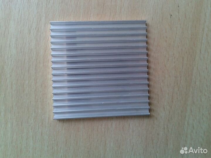 Алюминиевый радиатор 50х50х4 мм