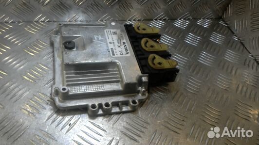 Блок управления двс volvo V50 MW (91N07PC01)