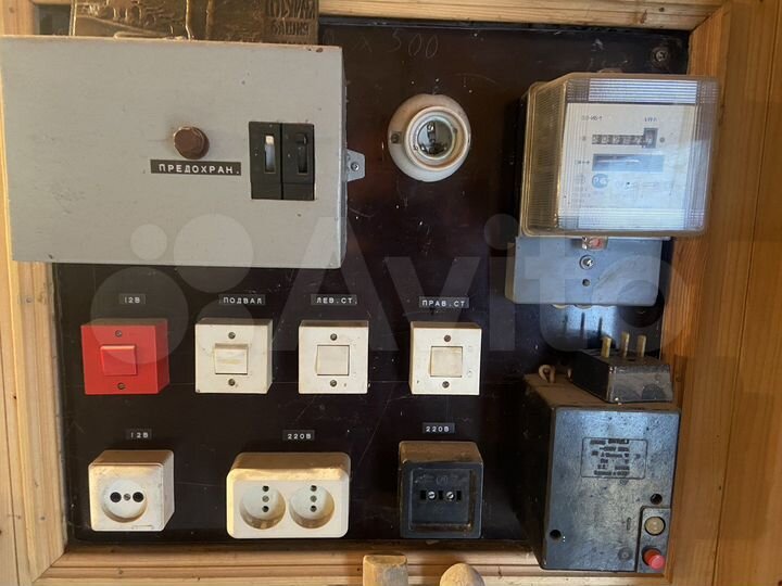 Гараж, > 30 м²