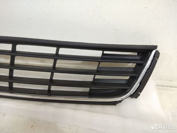 Решетка бампера передняя Volkswagen Polo 5