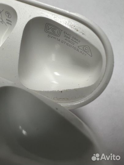 Оригинальный кейс Airpods 2