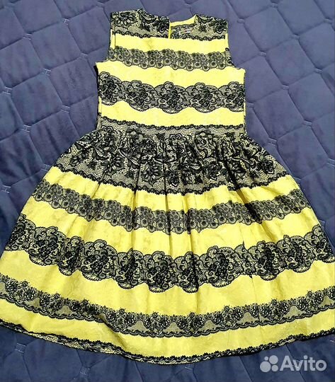 Нарядное платье 134 р-р