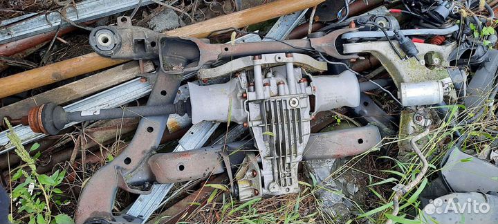 Подрамник audi a4 b7 quattro