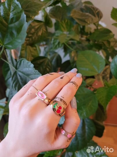 Набор колец бижутерных