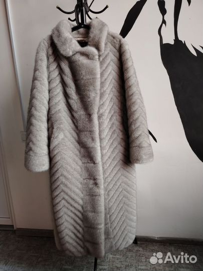 Шуба из эко меха
