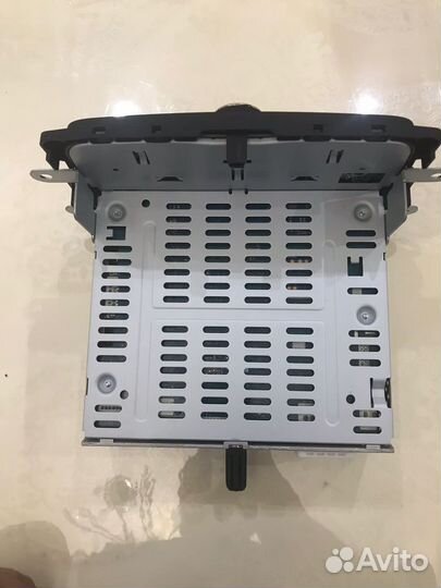 Мультимедиа LADA Xray