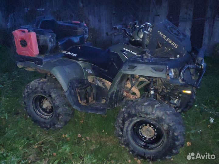 Квадроцикл Полярис 800