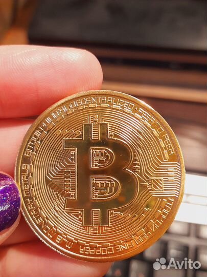 Монета биткоин (Bitcoin )