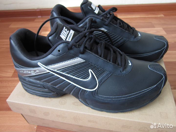 Кроссовки мужские nike 43,5 размер