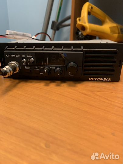 Автомобильная рация с антенной optim 270