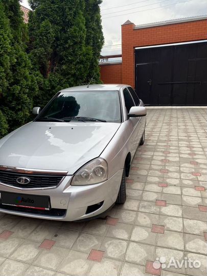 LADA Priora 1.6 МТ, 2010, 200 000 км