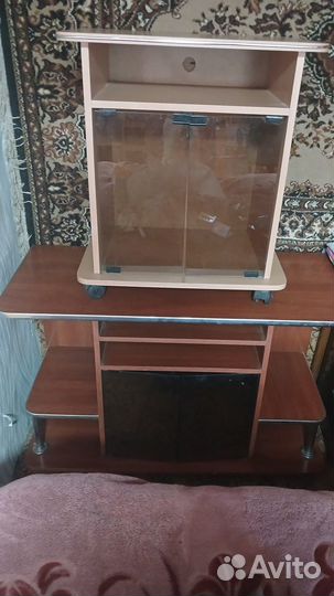 2 тумбочки под тв