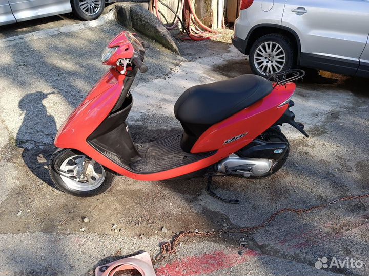Honda dio af 68