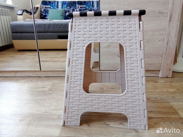 Табурет складной 