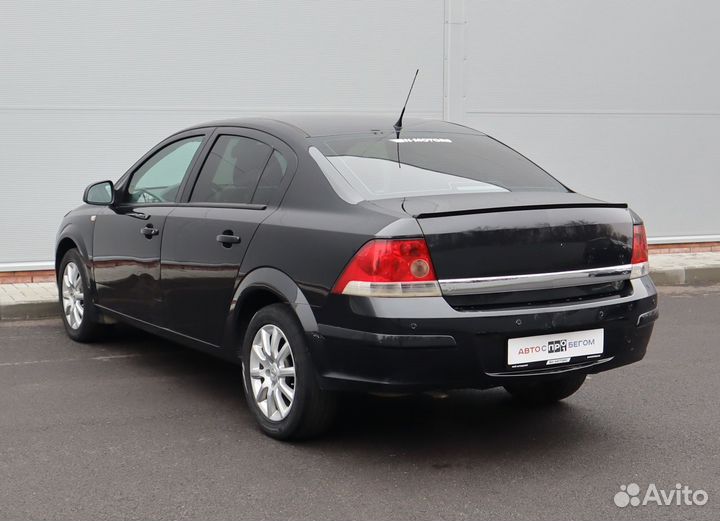 Opel Astra 1.6 МТ, 2012, 181 132 км