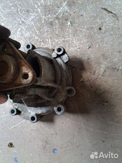 Помпа на Porsche Cayenne