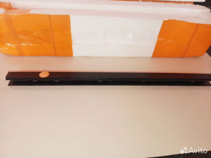 Планка, крышка петель Macbook Pro A1278 2008-2012