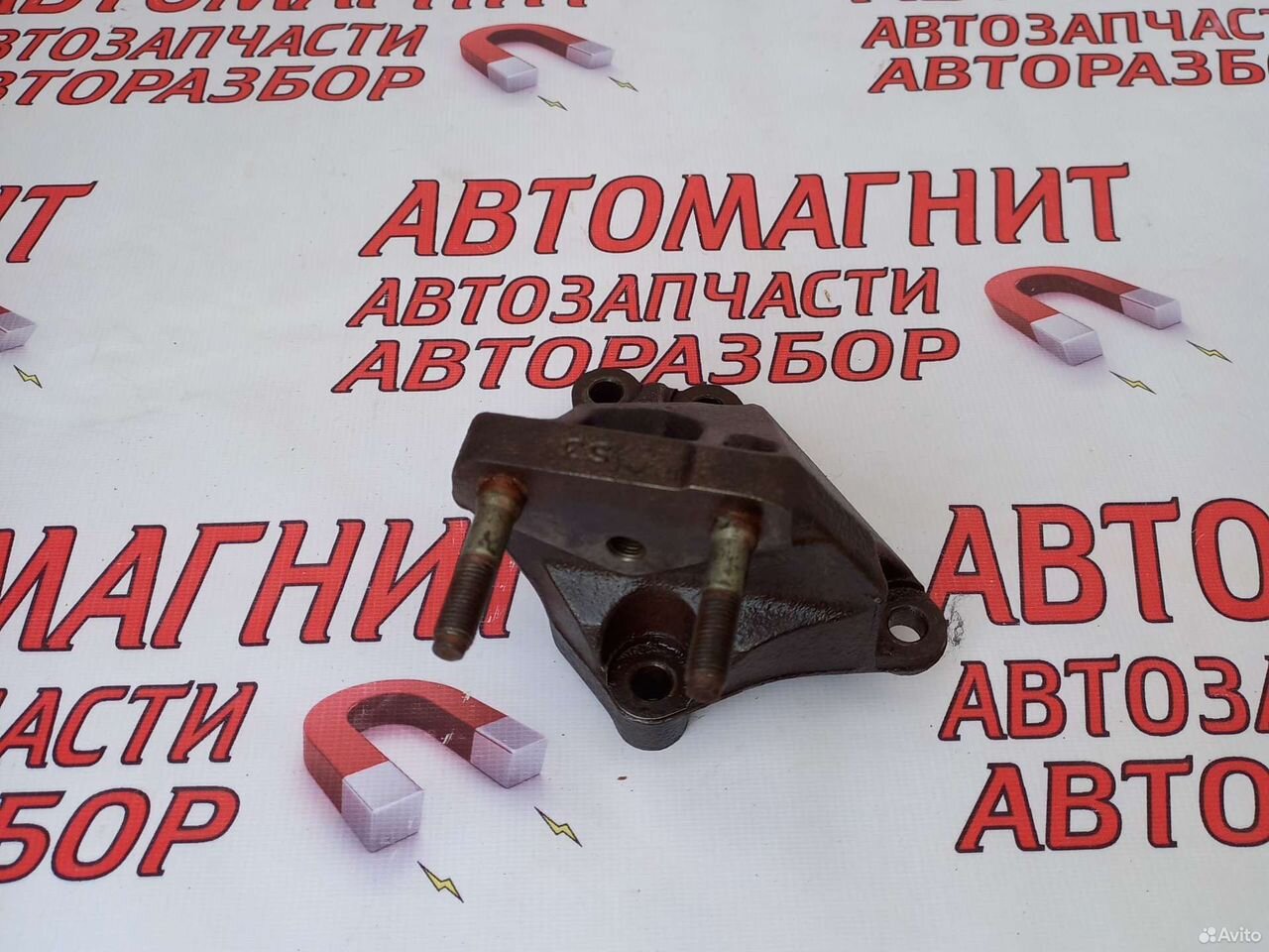 Кронштейн крепление двигателя Киа Рио 3 Солярис 1