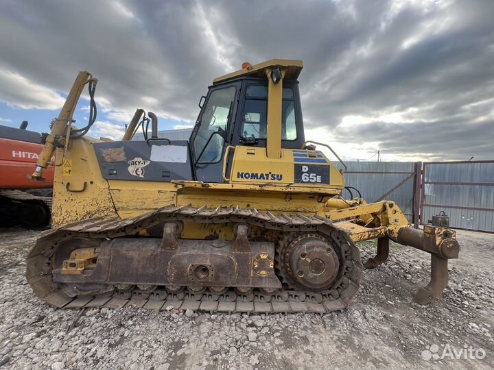 Komatsu D65E-12, 2007