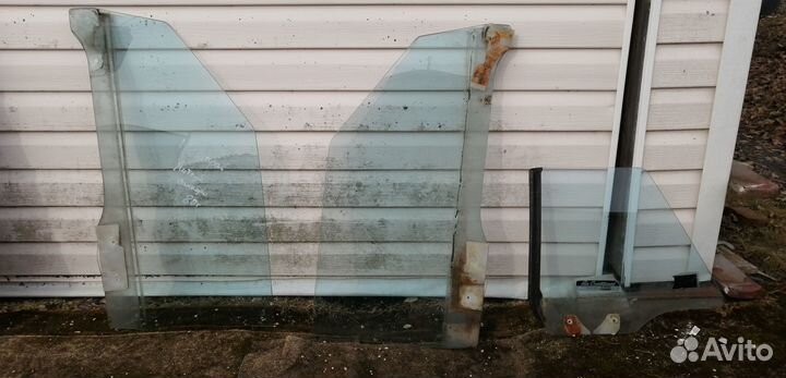 Стекла митсубиси саппоро 80 гв