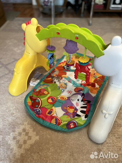 Игровой центр fisher price