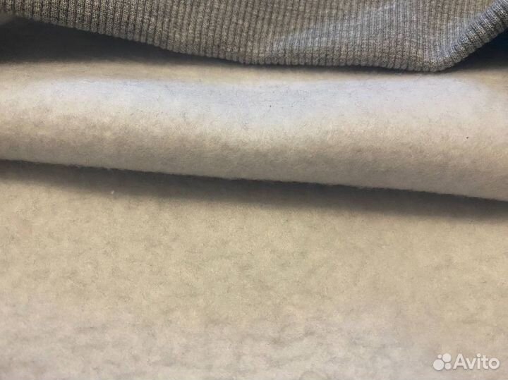 Свитшот lacoste — утепленный