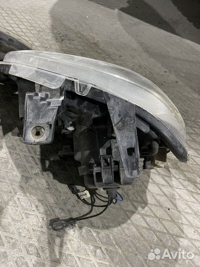 Фара mercedes ML W163