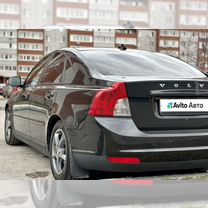 Volvo S40 2.0 AMT, 2010, 185 500 км, с пробегом, цена 710 000 руб.