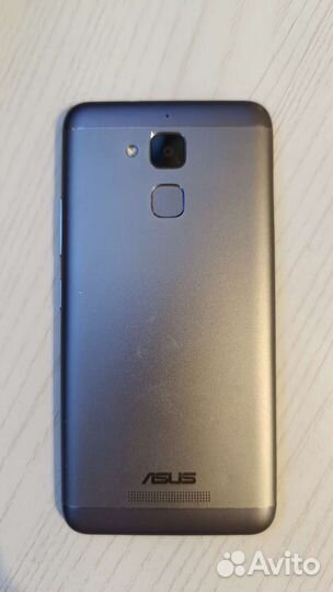 Телефон asus