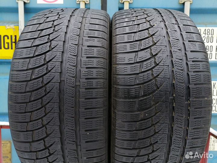 Nokian Tyres WR A4 255/35 R20
