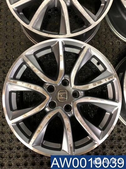 Диски R18 Honda Б/у Литые