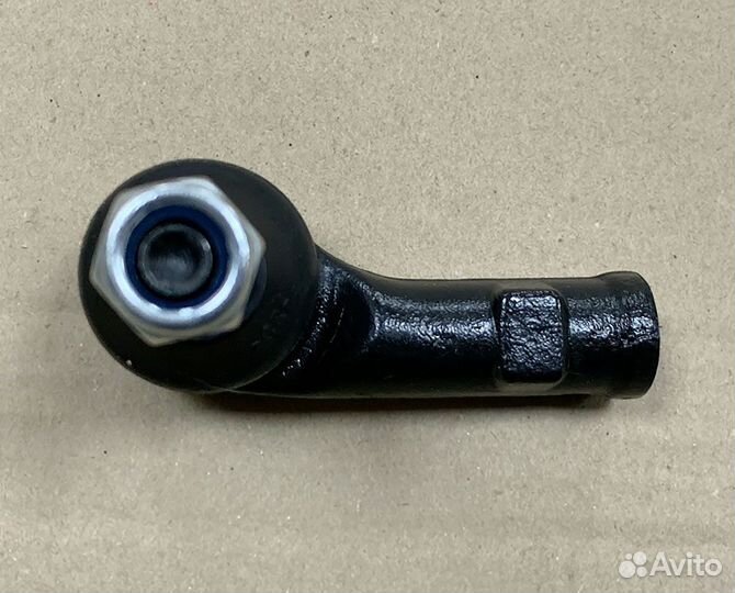 Наконечник рулевой левый VW Golf 3