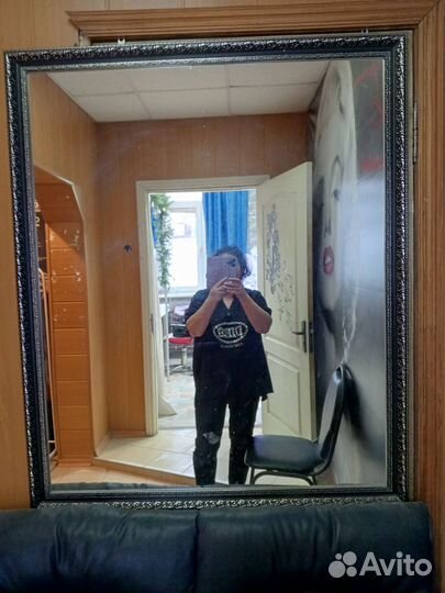 Зеркало настенное бу