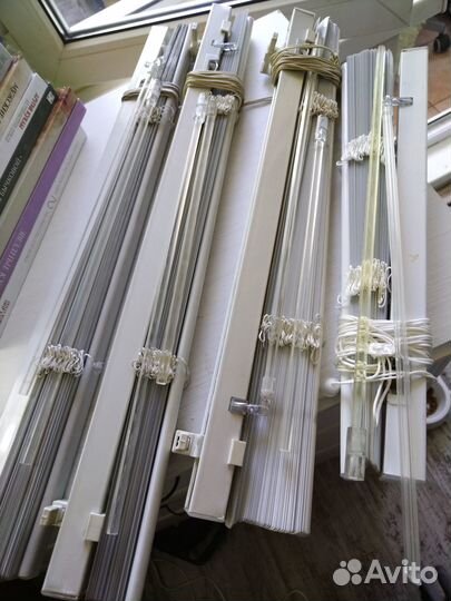 Жалюзи горизонтальные алюминиевые бу 2 шт