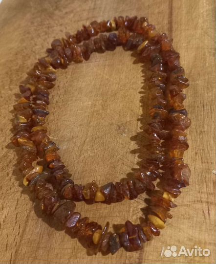 Янтарные бусы