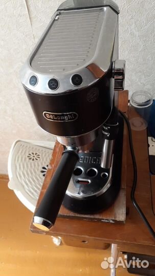 Кофемашина delonghi
