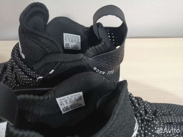 Новые кроссовки Adidas d rose 773