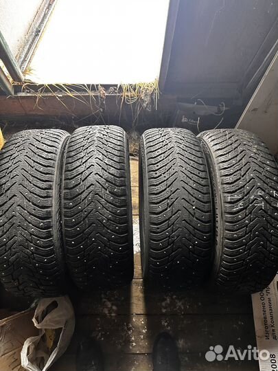 Nokian Tyres Hakkapeliitta 8 205/60 R16 92T