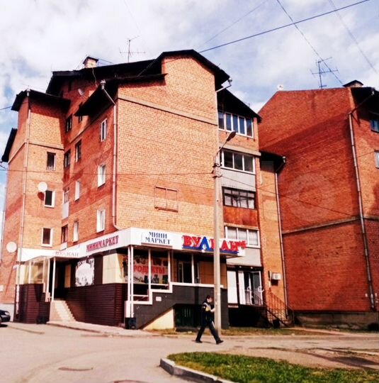 4-к. квартира, 88 м², 1/5 эт.