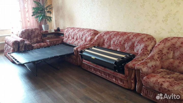 Угловой диван с креслом бу