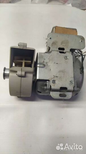 Электродвигатель на кинопроектор Радуга в сборе