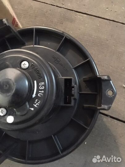 Моторчик отопителя салона Тойота prado 120