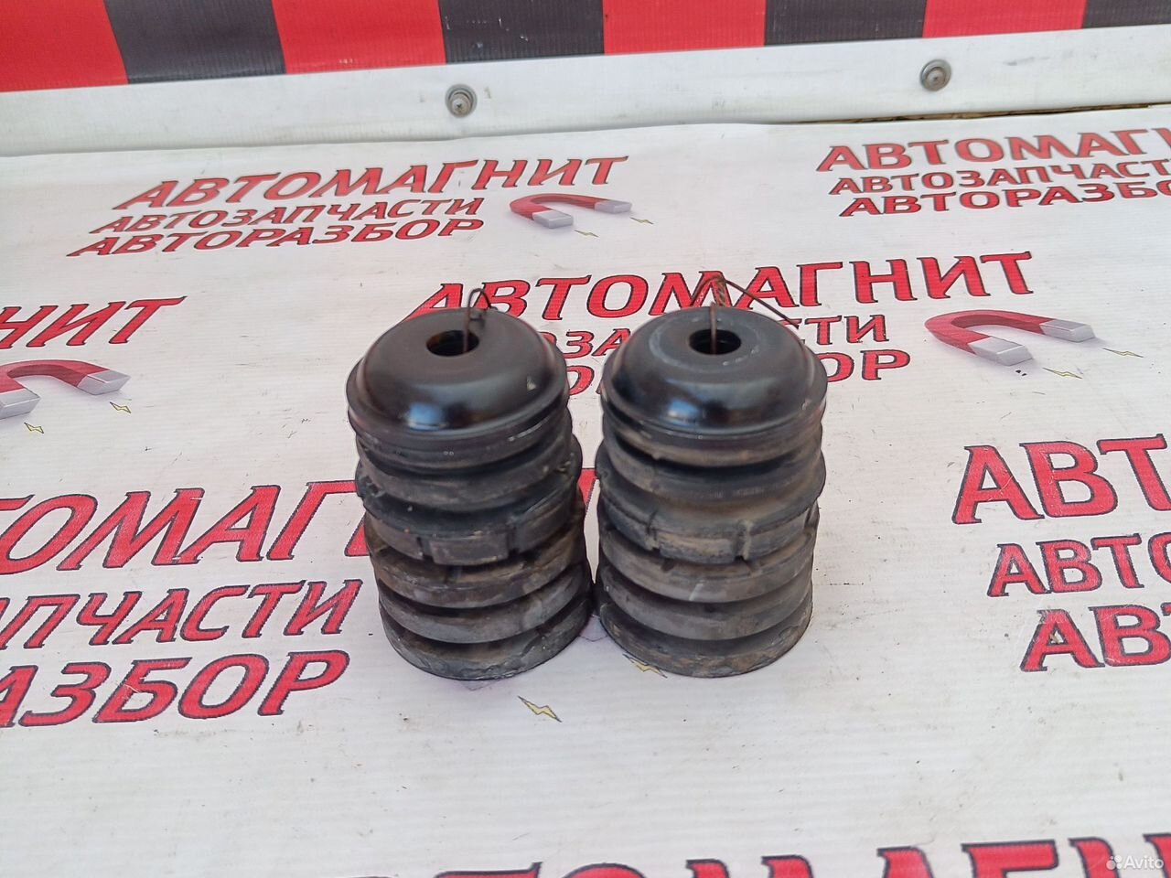 Подушка кузова Инфинити QX80 Z62