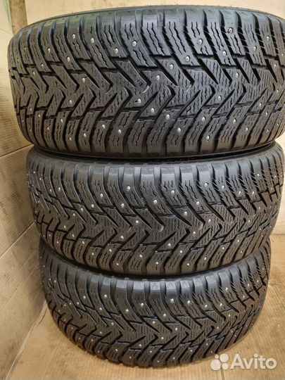 Nokian Tyres Hakkapeliitta 8 SUV 235/55 R17 103T