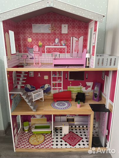 Домик кукольный