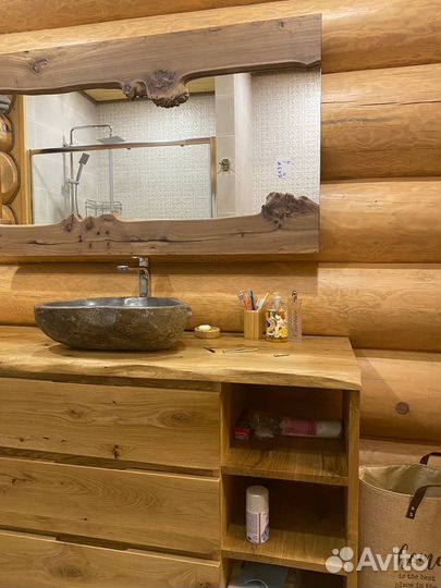 Зеркало в раме из массива эксклюзив