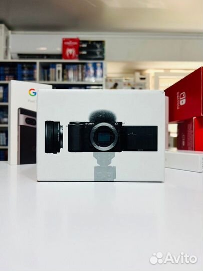 Sony ZV-E10 body White